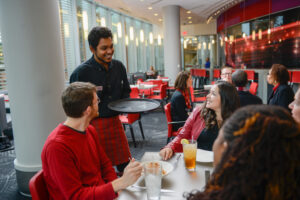 Faculty, students and staff enjoy lunch at the 1887 bistro at the Talley Student Union. Photo by Marc